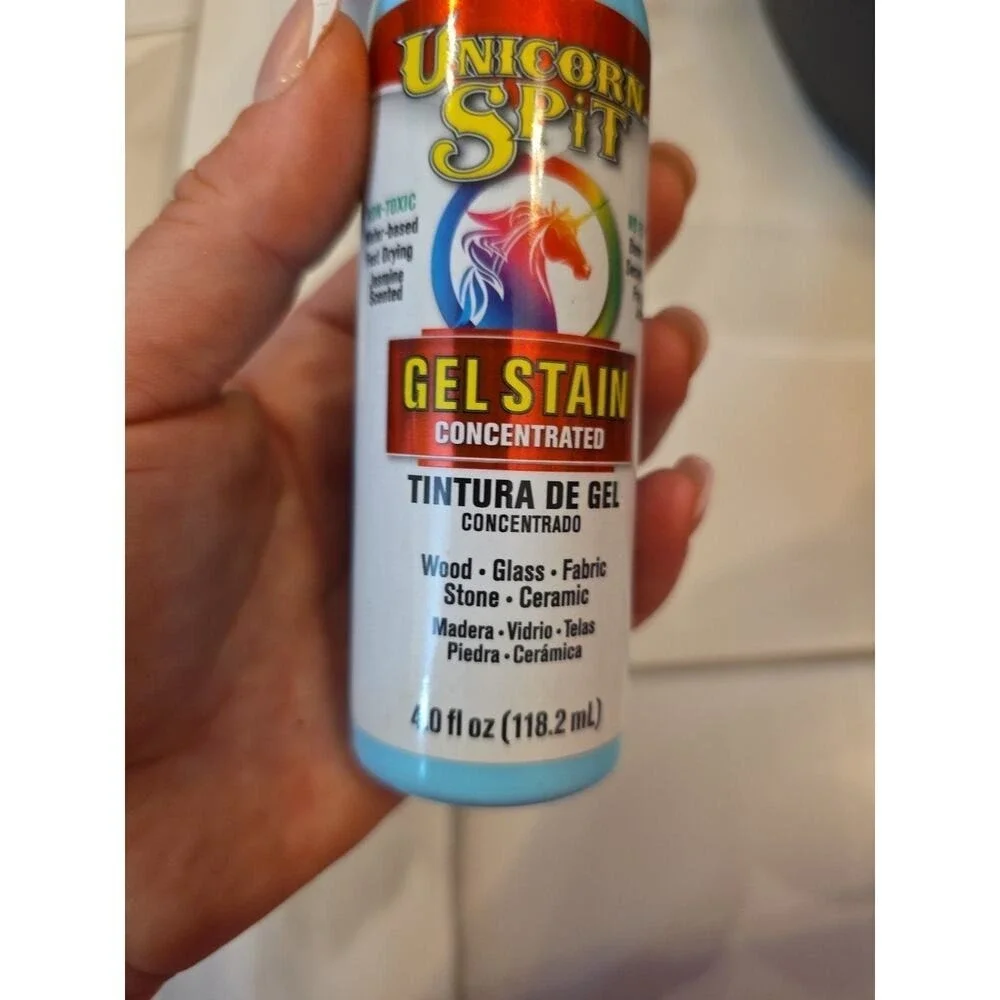 Does not apply gel stain